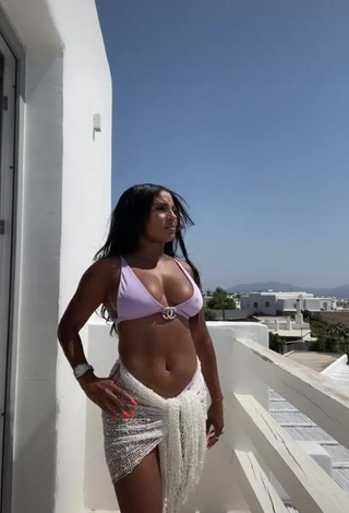 1. Desirable Candice Shows Nipples on the Balcony (Side Boob)