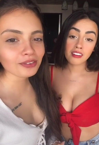 1. Hot Carol & Vitoria Shows Cleavage