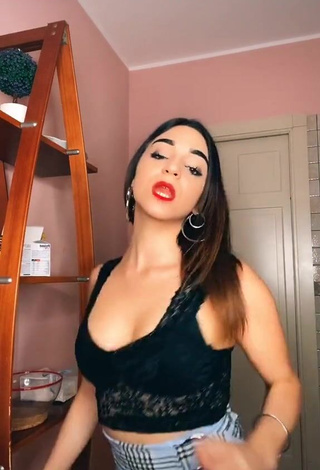 Sweet Cora & Marilù Shows Cleavage in Cute Black Crop Top