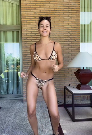 Sexy Cristina Pedroche Shows Cleavage in Bikini and Bouncing Boobs