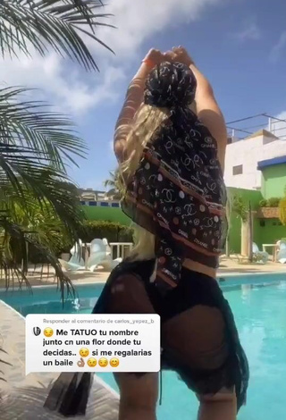 3. Hot Chantall Pizzino Shows Butt at the Swimming Pool