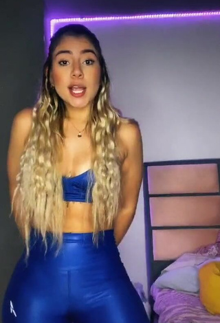 1. Desirable Chantall Pizzino Shows Cleavage in Blue Crop Top