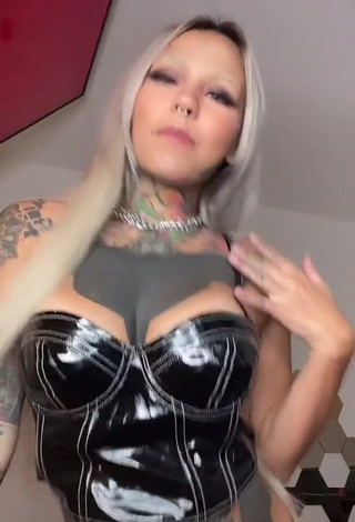 Sexy fishball Shows Cleavage in Black Crop Top