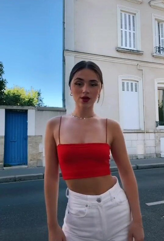 Desirable Fleur Shows Cleavage in Red Crop Top