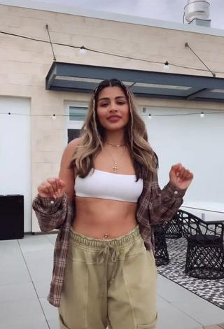 1. Sweet Gabriela Bandy Shows Cleavage in Cute White Crop Top