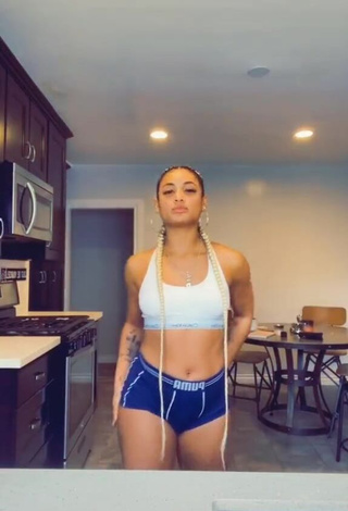 1. Sexy DaniLeigh Shows Cleavage in White Crop Top