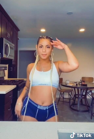 3. Sexy DaniLeigh Shows Cleavage in White Crop Top