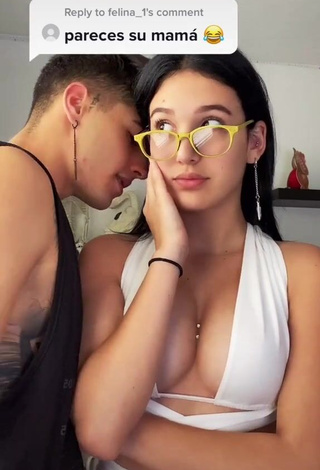 Sexy Jennifer Garcia Shows Cleavage in White Crop Top