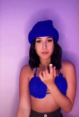 Hot Jennifer Garcia Shows Cleavage in Blue Bikini Top