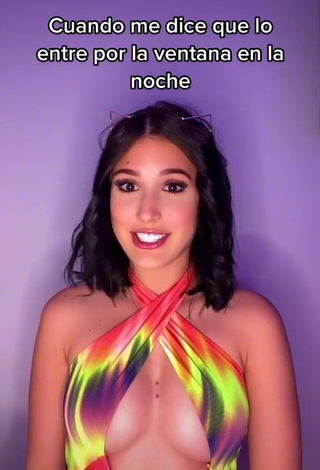 Sexy Jennifer Garcia Shows Cleavage