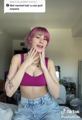 4. Sexy Kaylie Altman Shows Cleavage in Purple Crop Top