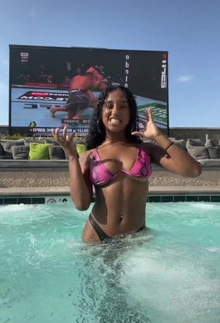 4. Hot Kyla Imani Shows Cleavage in Bikini at the Pool