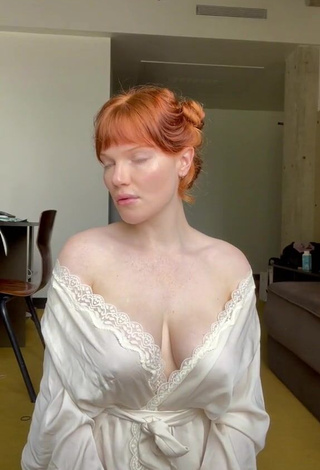 3. Adorable Levi Coralynn Shows Nipples without Brassiere