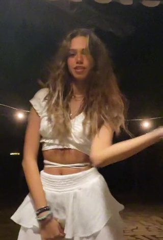 4. Sexy nottrebeca Shows Cleavage in White Crop Top