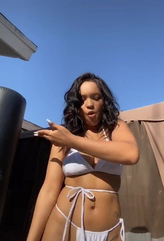 3. Really Cute River Bleu Shows Cleavage in White Bikini