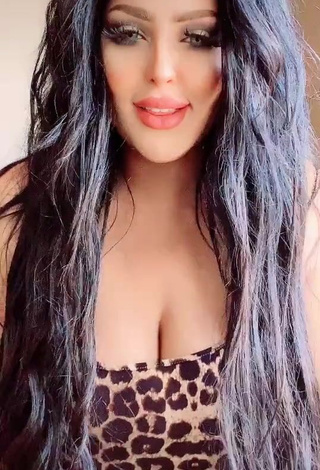 3. Hot Salma Elshimy Shows Cleavage in Leopard Crop Top