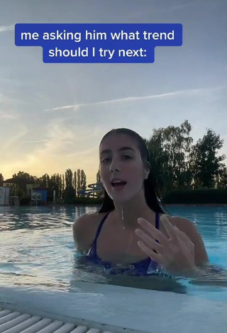 4. Sexy Silvia Solymosyová Shows Cleavage in Blue Bikini at the Swimming Pool