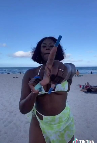 4. Skaibeauty Looks Sweetie in Bikini at the Beach and Bouncing Boobs