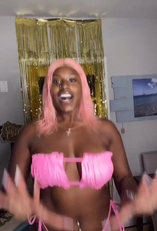 3. Skaibeauty Looks Alluring in Pink Bikini and Bouncing Tits