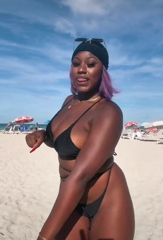 3. Skaibeauty in Nice Black Bikini at the Beach and Bouncing Boobs