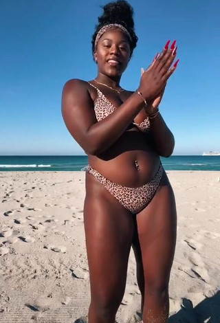 1. Cute Skaibeauty Shows Cleavage in Leopard Bikini at the Beach and Bouncing Boobs