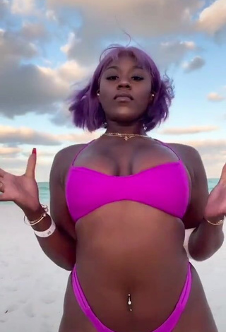 Skaibeauty Shows Cleavage in Sexy Pink Bikini at the Beach and Bouncing Tits