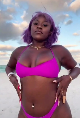 4. Skaibeauty Shows Cleavage in Sexy Pink Bikini at the Beach and Bouncing Tits