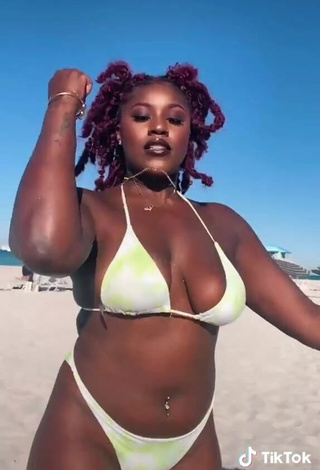 4. Skaibeauty Looks Beautiful in Bikini at the Beach and Bouncing Boobs