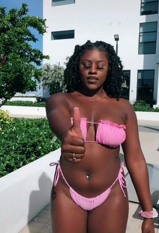 3. Skaibeauty Looks Sexy in Pink Bikini and Bouncing Boobs