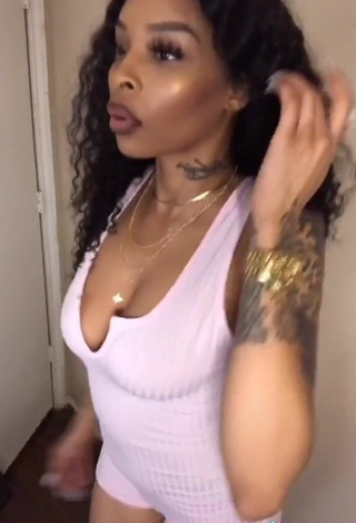 Sexy Diandra Shows Cleavage in Pink Bodysuit and Bouncing Breasts