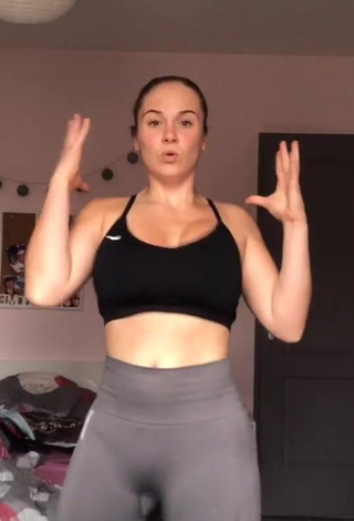 1. Cute Doriane_lob Shows Cleavage in Black Crop Top and Bouncing Boobs