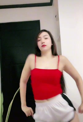 3. Beautiful Eunice Andrea in Sexy Red Crop Top and Bouncing Boobs