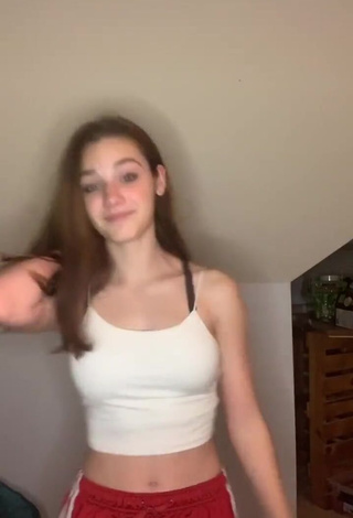 1. Cute Faith Moormeier Shows Cleavage in White Crop Top and Bouncing Boobs