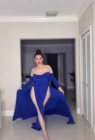 1. Hottie Jane Rocci Shows Cleavage in Blue Dress