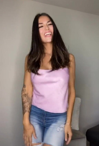 4. Hottie Luciana DelMar Shows Cleavage in Pink Crop Top and Bouncing Boobs