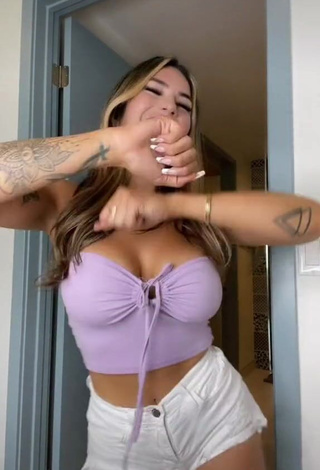 4. Luciana DelMar Looks Sexy in Purple Crop Top