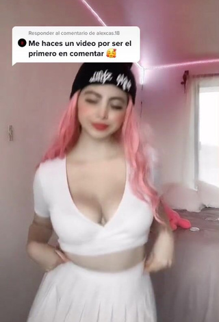 1. Seductive Matz Franco Shows Cleavage in White Crop Top and Bouncing Tits