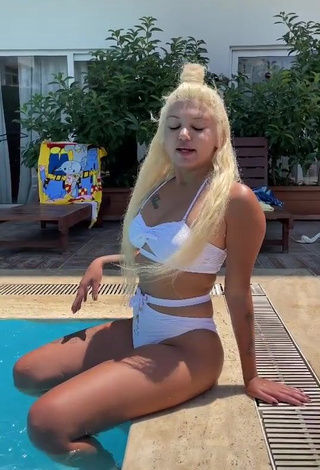 1. Hot Nazlibuyukyaldiz Shows Cleavage in White Bikini at the Pool