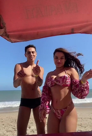 Desirable Raissa Barbosa Shows Butt at the Beach