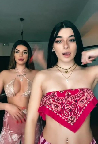 4. Amazing Sofia Crisafulli Shows Cleavage and Bouncing Boobs