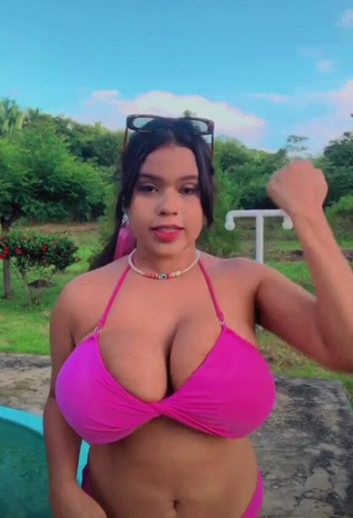 1. Adorable Allana Vasconcelos Shows Cleavage in Seductive Pink Bikini and Bouncing Big Boobs