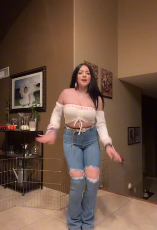 3. Hot Brissa Murillo in White Tube Top and Bouncing Boobs