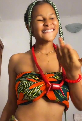 Sexy Faustina in Tube Top while doing Belly Dance