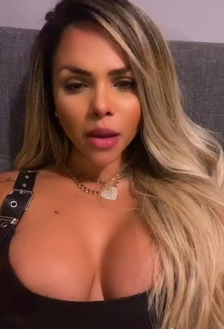 Gabily is Showing Breathtaking Cleavage