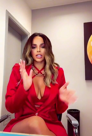 Amazing Gabily Shows Cleavage in Hot Red Crop Top