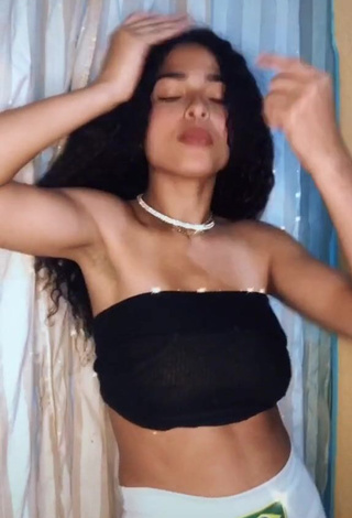 3. Sexy Gleijysa in Black Tube Top