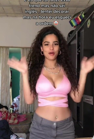 4. Cute Gleijysa Shows Cleavage in Pink Crop Top