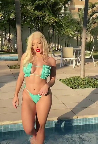 1. Jaquelline Shows her Cute Butt at the Pool (Side Boob)