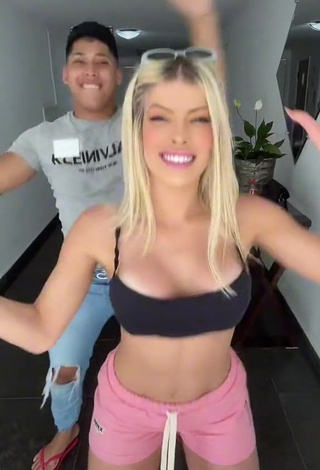 Wonderful Jaquelline Shows Cleavage in Black Crop Top and Bouncing Boobs