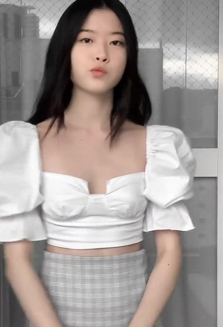 1. Cute Julia Hayama Shows Cleavage in White Crop Top